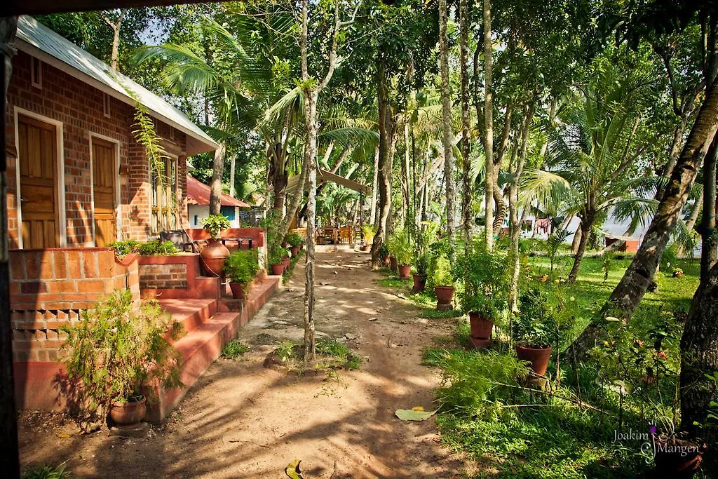 Ashtamudi Villa 0*, Kollam