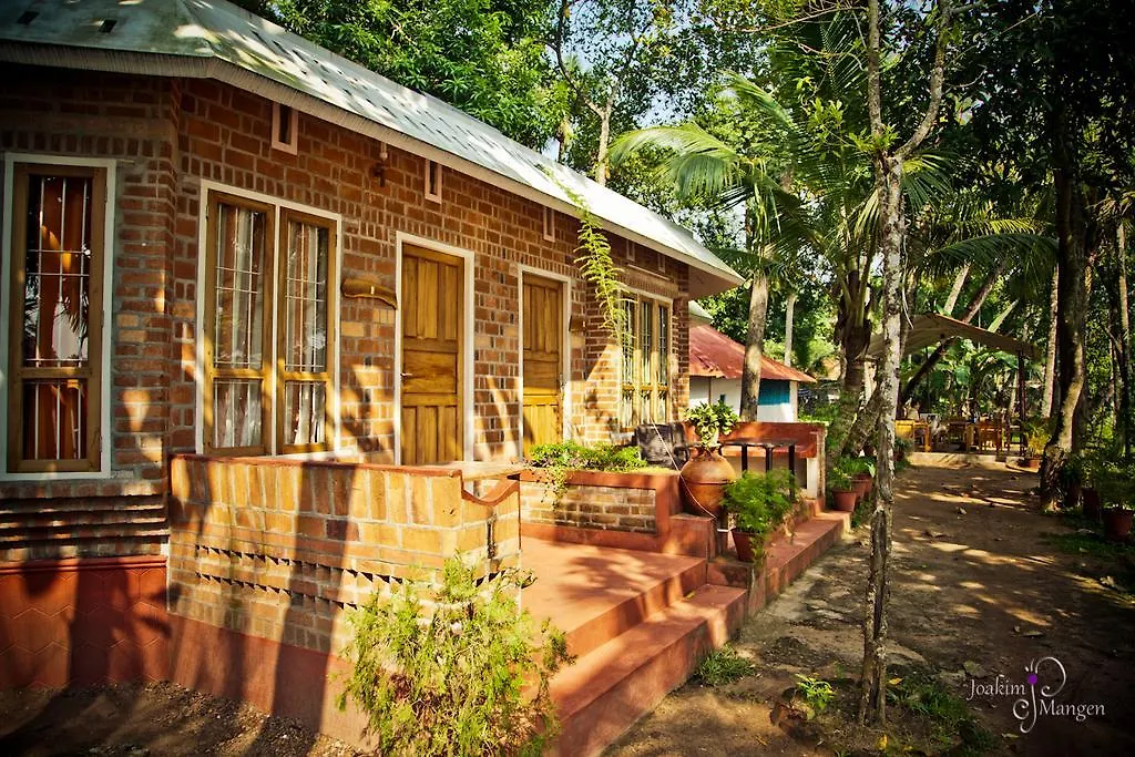 Ashtamudi Villa